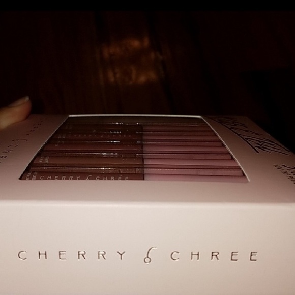 Brand NEW❣️ Nude Liquid Lippies! - Picture 2 of 6